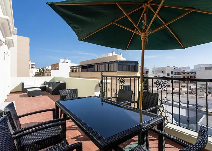 & Terrace 3a - Arrecife, Lanzarote - Free Parking * Arrecife (Lanzarote)